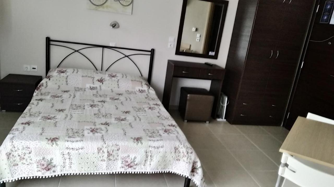 Angie'S Summertime Nea Vrasna Luaran gambar