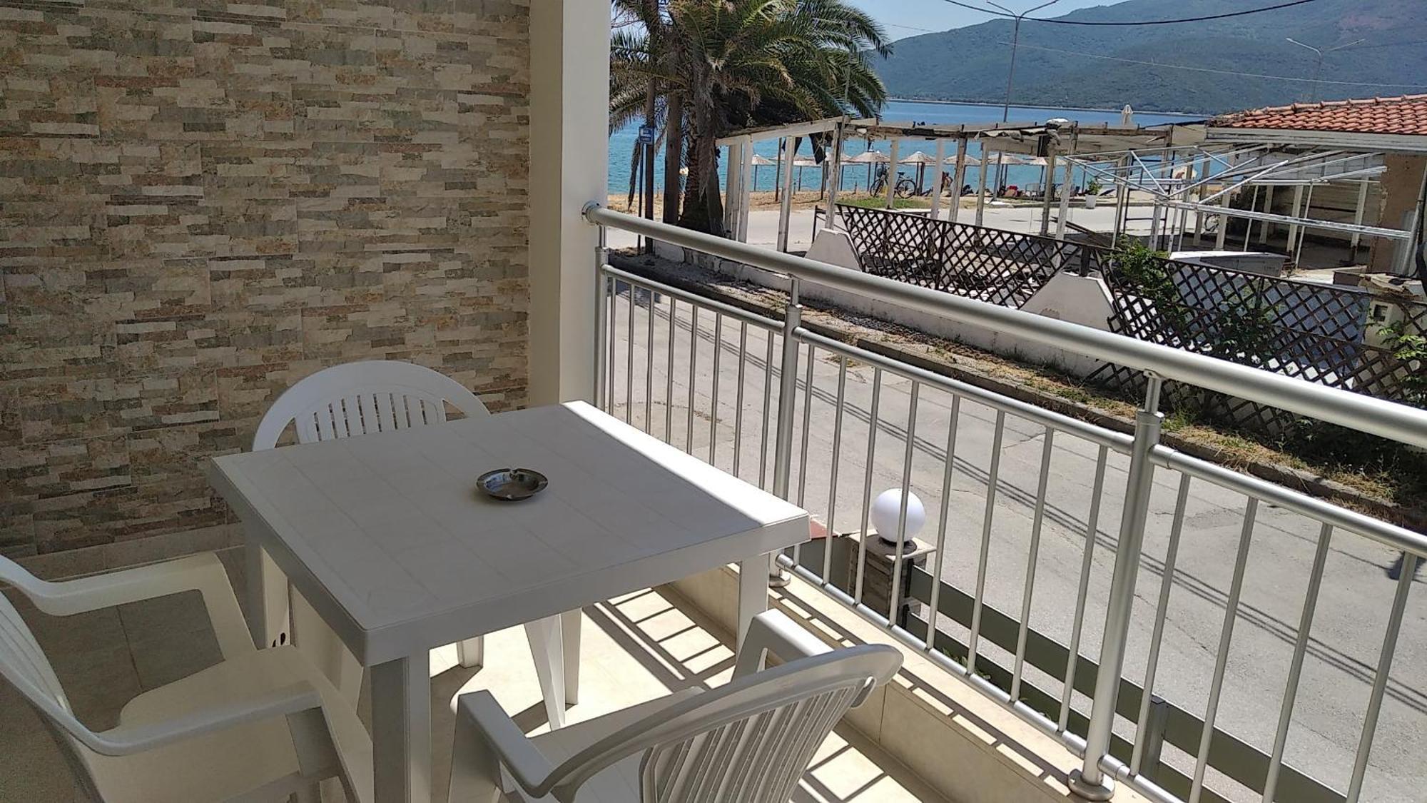 Angie'S Summertime Nea Vrasna Luaran gambar